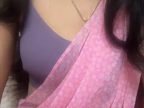  FluffyHxney  online show from December 2024 09:00:02 PM