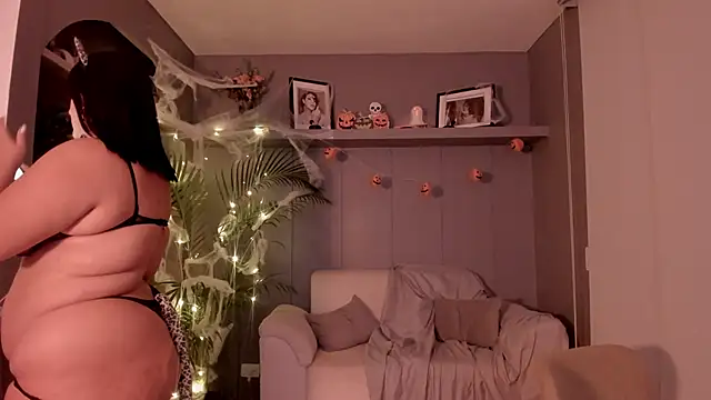 Candelariia  online show from October 2025 11:11:02 PM