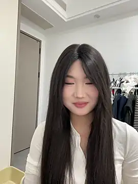 Snapshot of xyebobs chatting on November 2025 04:29:02 PM xyebobs online show from November 2025 04:29:02 PM