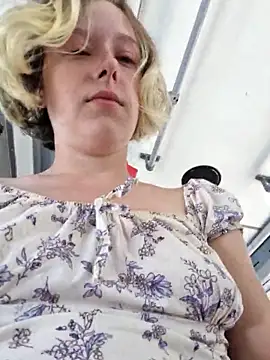 Public Katrisha online show from February 2026 02:10:01 PM