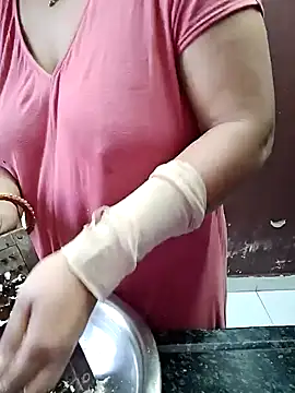 milf-kaira online show from December 2024 02:58:01 AM