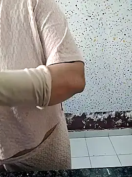 milf-kaira online show from January 2025 03:15:01 AM