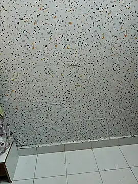 milf-kaira online show from December 2025 05:48:02 AM