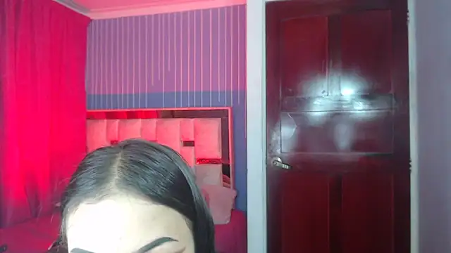 Snapshot of Little_aphrodite chatting on February 2025 12:25:01 AM Little aphrodite online show from February 2025 12:25:01 AM