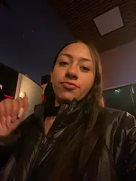 Snapshot of Little_aphrodite chatting on February 2025 05:30:02 AM Little aphrodite online show from February 2025 05:30:02 AM