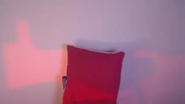 Snapshot of Little_aphrodite chatting on September 2025 04:12:01 AM Little aphrodite online show from September 2025 04:12:01 AM