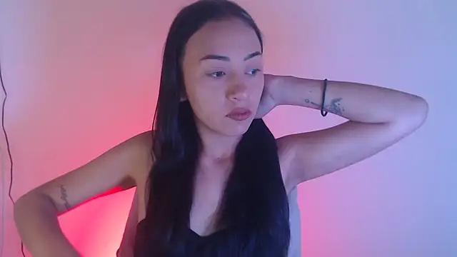 Snapshot of Little_aphrodite chatting on October 2025 04:18:01 PM Little aphrodite online show from October 2025 04:18:01 PM