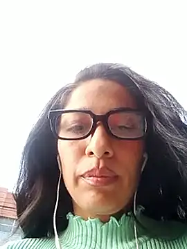 chloewildd  online show from September 2025 09:48:02 PM