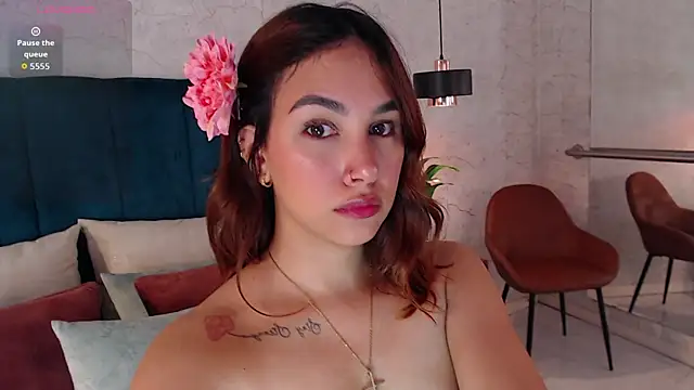 Snapshot of AdeleAndersonn chatting on October 2025 07:46:02 PM AdeleAndersonn online show from October 2025 07:46:02 PM