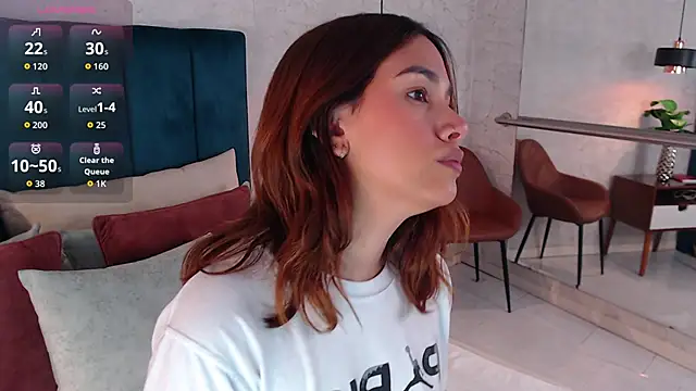 Snapshot of AdeleAndersonn chatting on October 2025 08:03:02 PM AdeleAndersonn online show from October 2025 08:03:02 PM