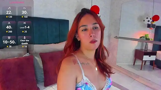 Snapshot of AdeleAndersonn chatting on July 2026 04:00:01 PM AdeleAndersonn online show from July 2026 04:00:01 PM
