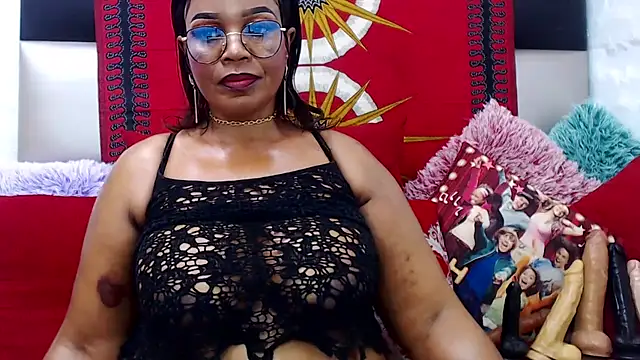 Snapshot of MATURExxxASS chatting on October 2025 06:52:01 PM MATURExxxASS online show from October 2025 06:52:01 PM