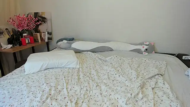 Shadow Dance online show from January 2025 08:38:02 PM