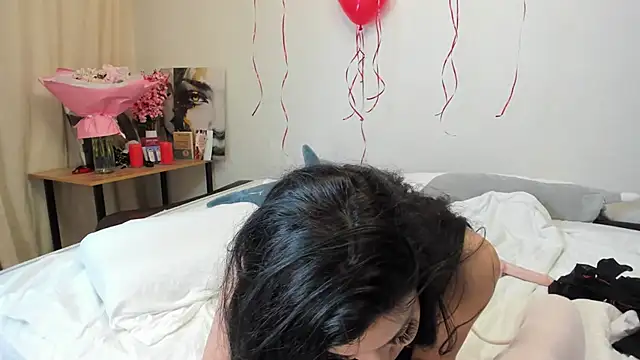 Shadow Dance online show from February 2025 05:50:02 PM