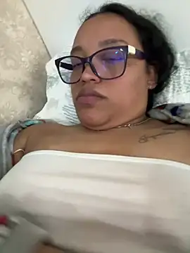 angela angels  online show from December 2024 09:28:02 PM