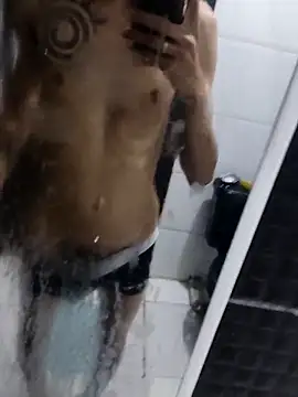 Juliano69xv online show from March 2025 01:32:02 AM