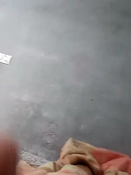 Juliano69xv online show from September 2025 12:42:02 PM