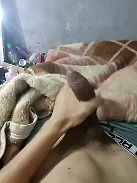 Juliano69xv online show from October 2025 12:30:01 PM