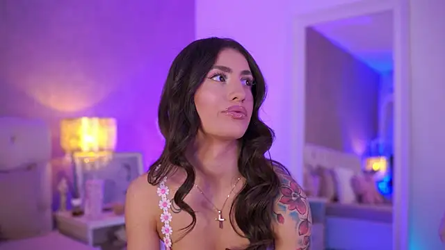 OhhAisha online show from April 2026 07:53:01 AM