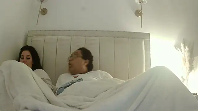 vanilla chocolate23 online show from September 2025 08:10:01 PM