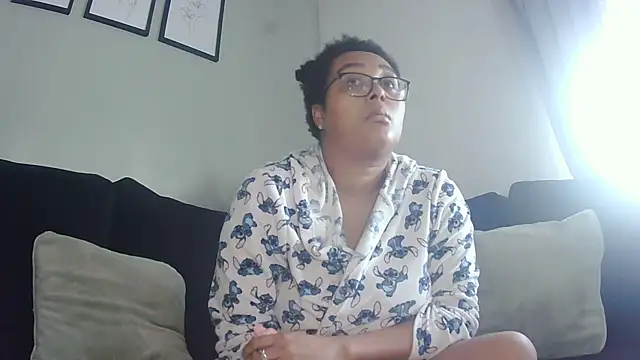 vanilla chocolate23 online show from November 2025 10:25:02 AM