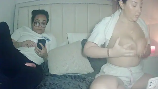 vanilla chocolate23 online show from January 2026 09:02:02 PM