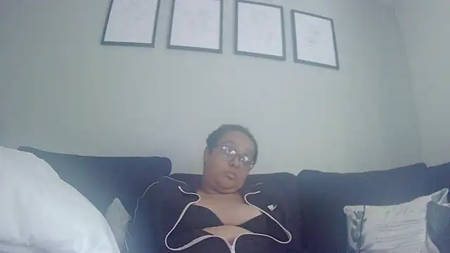vanilla chocolate23 online show from June 2026 02:33:01 PM
