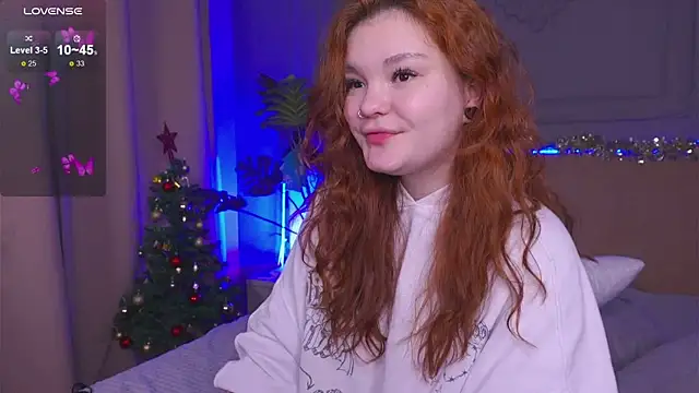 Snapshot of EnnySunrise chatting on December 2024 04:22:01 PM EnnySunrise online show from December 2024 04:22:01 PM