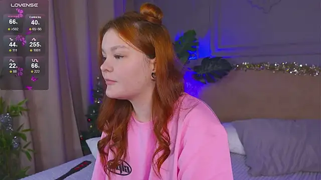 Snapshot of EnnySunrise chatting on January 2025 04:37:02 PM EnnySunrise online show from January 2025 04:37:02 PM