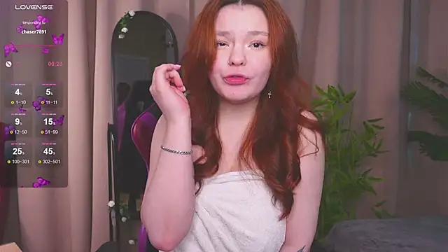 Snapshot of EnnySunrise chatting on March 2025 08:31:01 PM EnnySunrise online show from March 2025 08:31:01 PM