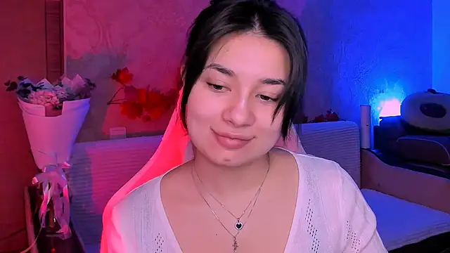 Swee Alicee online show from March 2025 12:48:02 PM