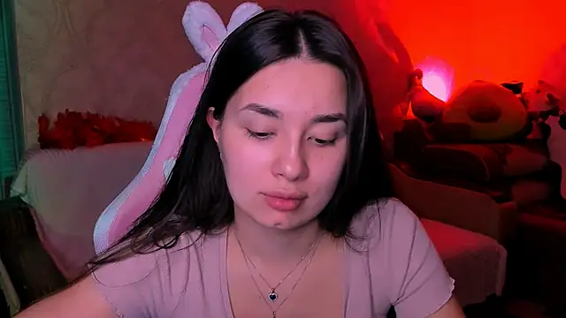 Swee Alicee online show from November 2025 08:33:02 PM