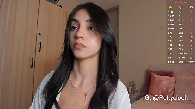 PettyCloeh online show from September 2025 09:25:01 PM