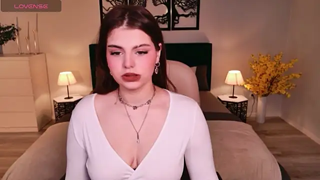 AdeliaKiss online show from February 2026 04:43:01 AM