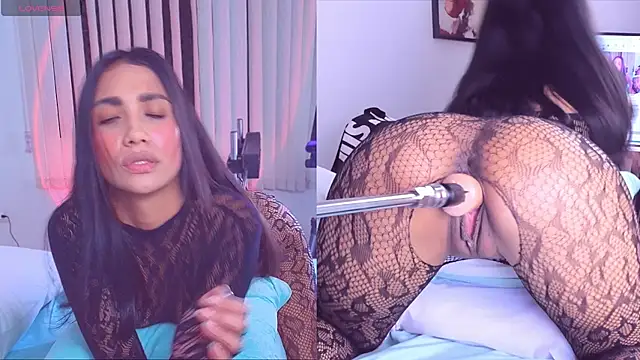 Kinky Mindy  online show from November 2025 07:26:02 PM