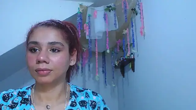 Snapshot of diamonmeli chatting on March 2025 07:25:01 PM diamonmeli online show from March 2025 07:25:01 PM