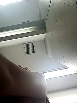 girl milk1 online show from March 2025 11:20:01 PM