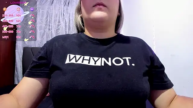 Snapshot of shantal_smith9 chatting on March 2025 11:48:01 PM shantal smith9 online show from March 2025 11:48:01 PM