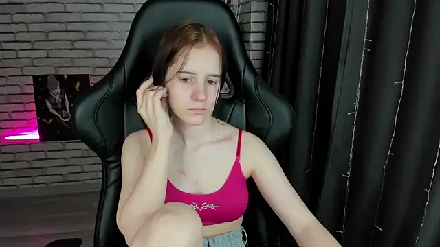 Tonya Gray online show from January 2025 01:18:02 AM