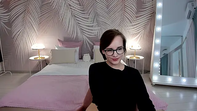 StellaGloww online show from February 2025 02:56:02 PM