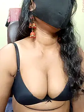 Snapshot of Jiya-Sexy chatting on March 2025 02:59:02 PM Jiya-Sexy online show from March 2025 02:59:02 PM