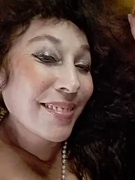 GypsyEsmeralda online show from December 2025 05:18:02 PM