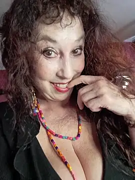 GypsyEsmeralda online show from February 2026 07:13:01 AM