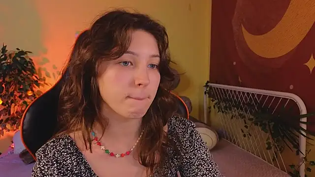 cherry lea online show from February 2025 05:42:01 PM