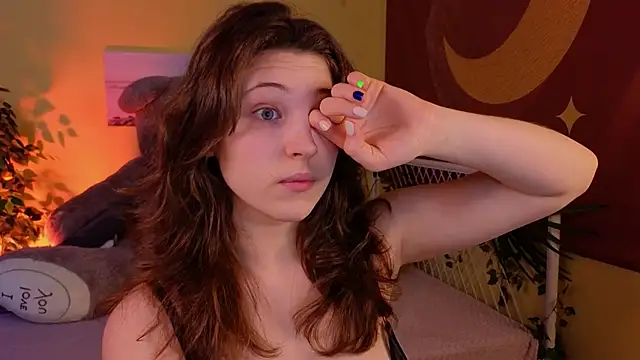 cherry lea online show from February 2025 04:41:02 PM