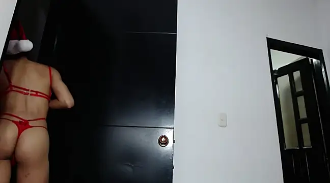 Snapshot of CATALAIA_STOMM chatting on December 2024 10:10:02 PM CATALAIA STOMM online show from December 2024 10:10:02 PM