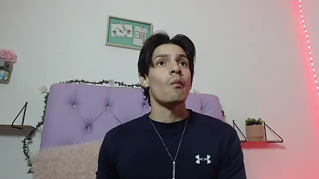 Snapshot of Apolo_Hidalgo01 chatting on January 2025 04:08:02 PM Apolo Hidalgo01 online show from January 2025 04:08:02 PM