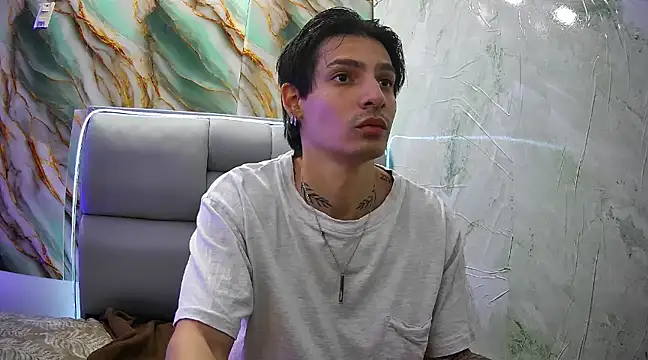 Snapshot of Apolo_Hidalgo01 chatting on January 2025 04:06:01 PM Apolo Hidalgo01 online show from January 2025 04:06:01 PM