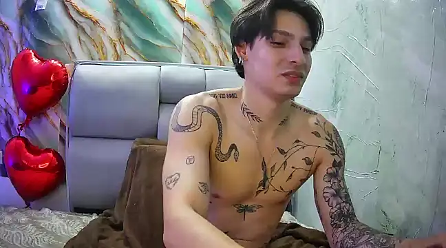 Snapshot of Apolo_Hidalgo01 chatting on February 2025 04:24:02 PM Apolo Hidalgo01 online show from February 2025 04:24:02 PM