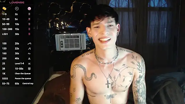 Apolo Hidalgo01 online show from December 2025 10:30:02 PM